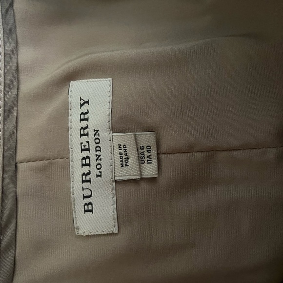Burberry Dress,  size 6 - Picture 3 of 14